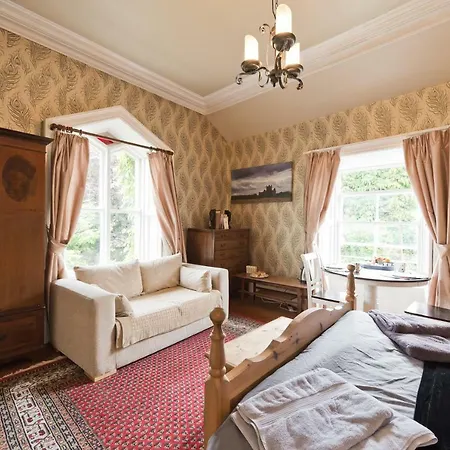 Ledville Castle * Dublin